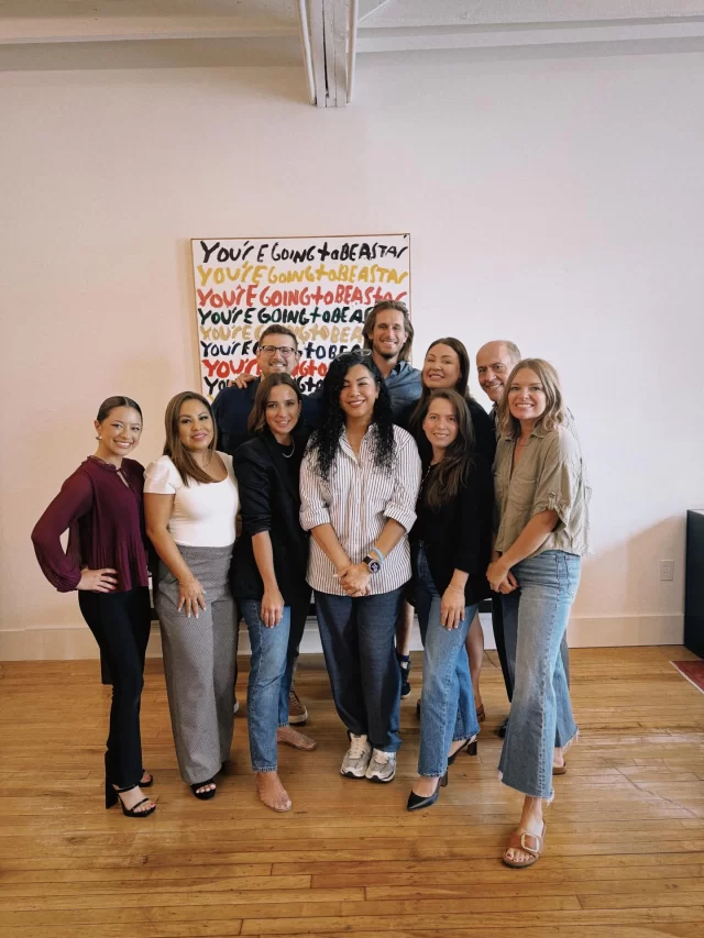 We were graced with the presence of the one and only @grizzyshoodnews last week. We partner with hometown heroes like Grizzy to spread the good word and educate those that don’t know where to start…if it’s your first purchase or you want to know how begin your career in real estate advising or investing, we got you! Until next time, Grizzy 💃🏻💃🏻